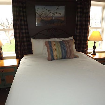 William Watson Hotel (Adults Only) Pittsfield Eksteriør billede