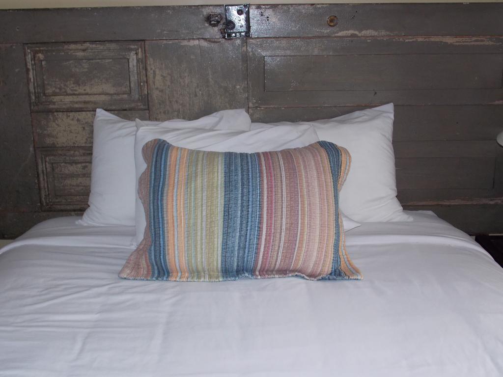 William Watson Hotel (Adults Only) Pittsfield Eksteriør billede