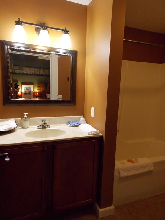 William Watson Hotel (Adults Only) Pittsfield Eksteriør billede