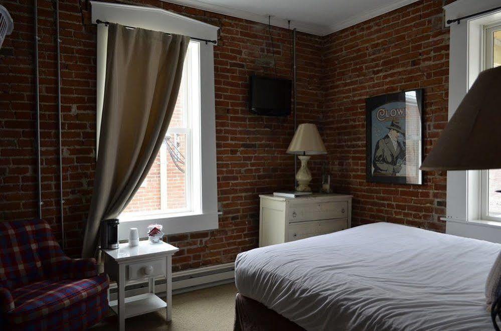 William Watson Hotel (Adults Only) Pittsfield Eksteriør billede